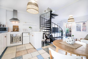 Amazing Apartment, Beautiful Location - FREE WIFI